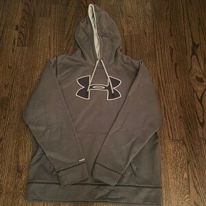 Under armour sweat shirt